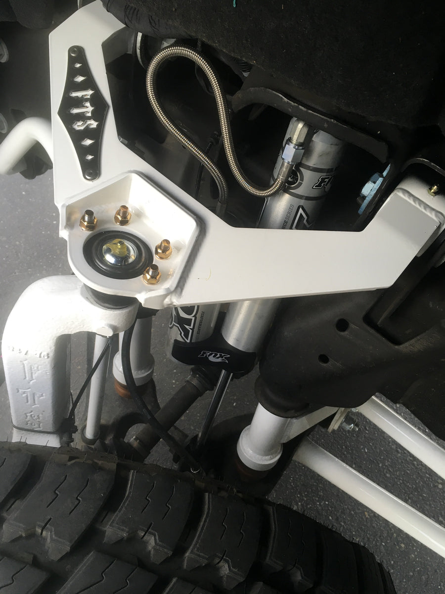 20012010 CHEVY/GMC 1500HD/2500HD/3500HD FTS BOXED UPPER CONTROL ARMS